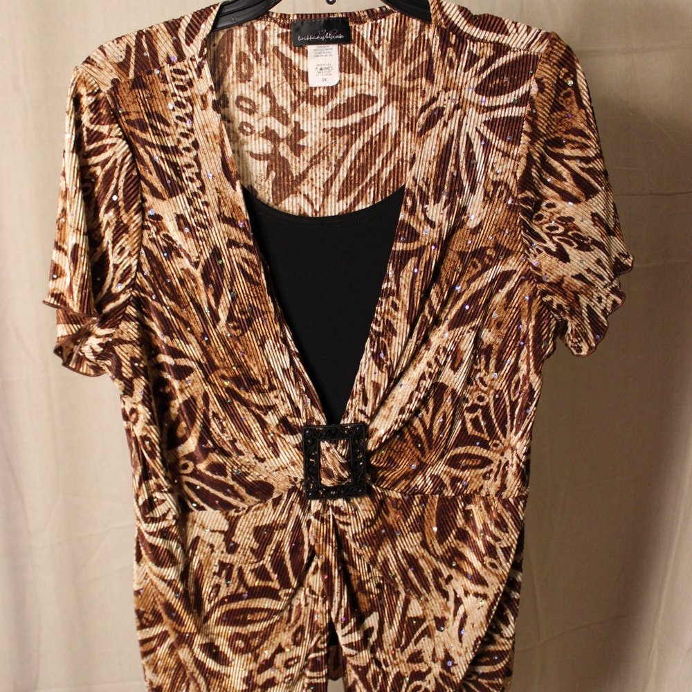 Brittany Black brown/black/tan blouse with sparkle accents. Size 2X.